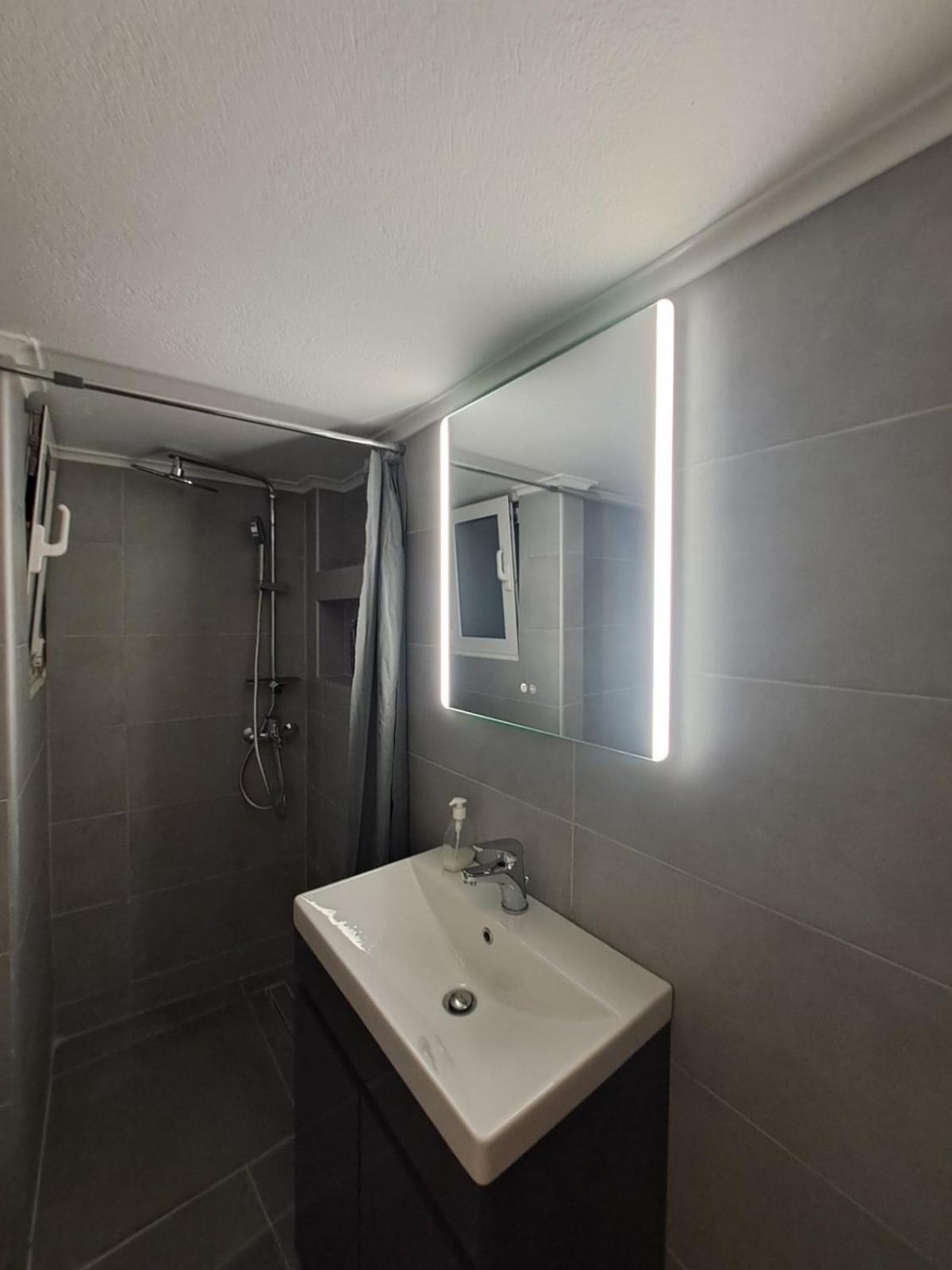 Lysandros Comfortable Apartments In Athens, Near The Metro Ngoại thất bức ảnh